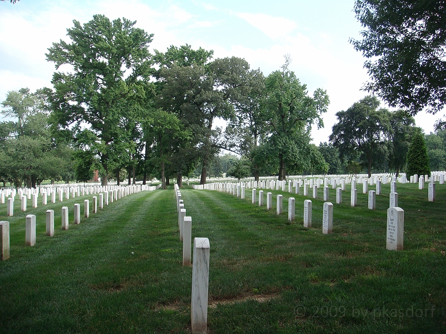 Washington DC [2009 July 02] 006.JPG - Scenes from Arlington National Cemetery.